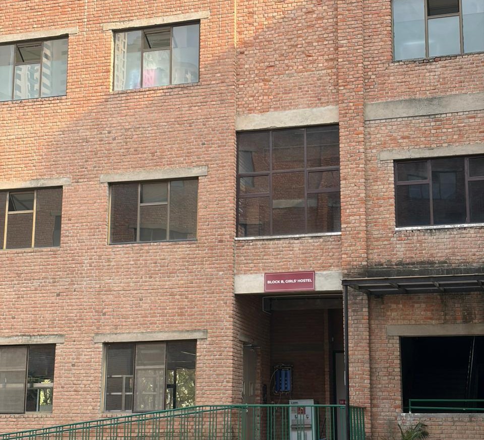 IILM University Gurgaon Academic Building photo 10